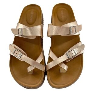 Steve Madden sandals size 5 rose gold metallic faux leather strappy foodbed